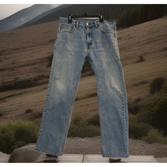 Trashed‎ Levis 505 Jeans Men Sz 32x29 Light Wash Blue Straight Leg  Denim Cotton