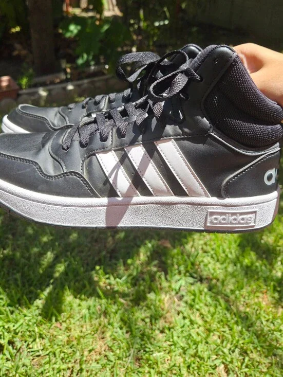 adidas Men's Hoops 3.0 Mid