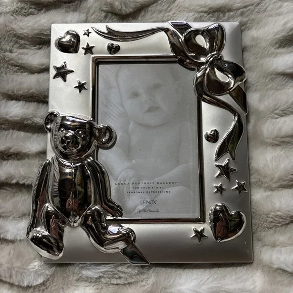 LENOX SMITHSONIAN Silver Plated Kirk Stieff Teddy Bear Picture Frame 4 X 6