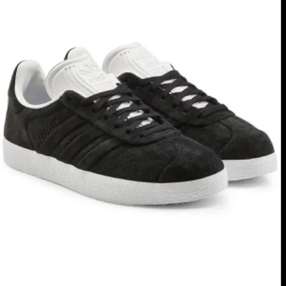 Adidas gazelle stitch and Turn black suede men’s 8 NWT