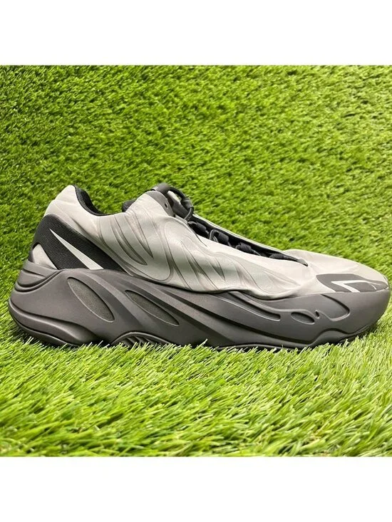 Adidas Yeezy Boost 700 MNVN Mens Size 11.5 Gray Athletic Running Shoes Sneakers