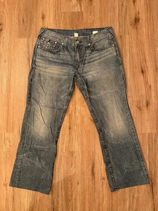 True Religion Boot Cut Men’s Jeans Size 38x29