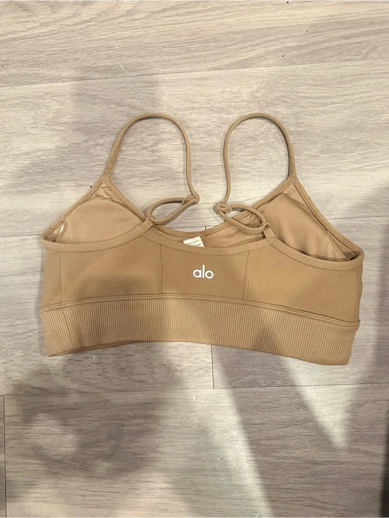 Alo Sports Bra Size S New with Tags