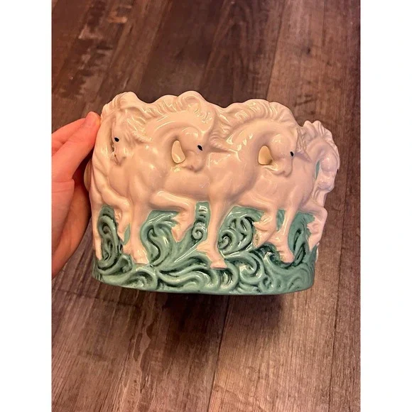 Glazed Ceramic Horse Planter White/Blue 3D Effect Animal Theme for Plants