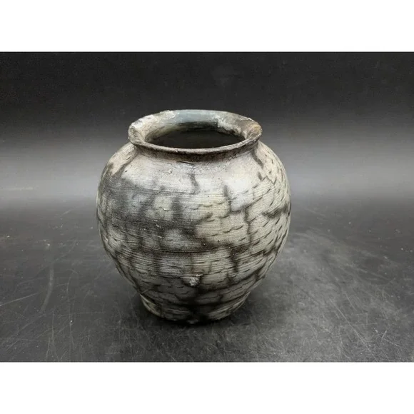 Handmade Raku Fired Studio Pottery Vase Textured Ribbed Ceramic Jar Gray 5