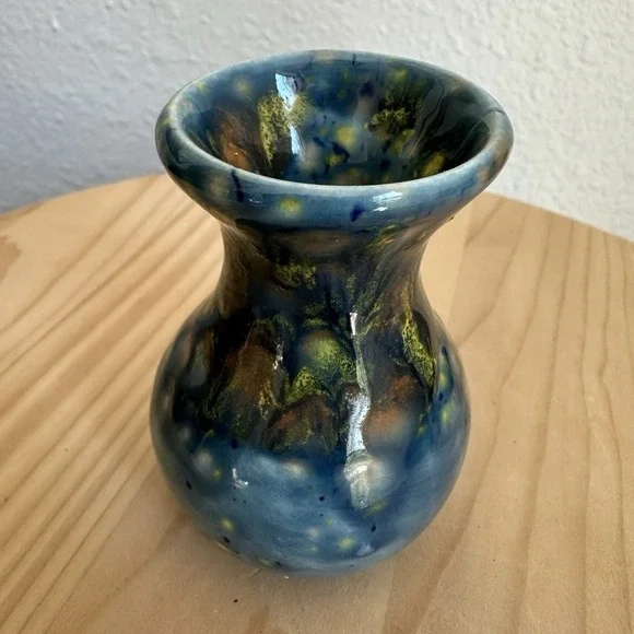 Vintage‎ Artisan Pottery 2 Inch Mini Vase Handcrafted Arizona Blue Yellow Mottle