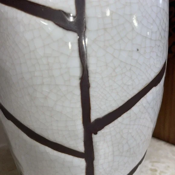RARE SHAPE Vintage Formalities by Baum Brothers Geometric Crackle‎ Tall 18