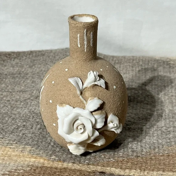 Native American Bud Vase Textured Sand Glaze Sculptured Flowers Butterfly Signed