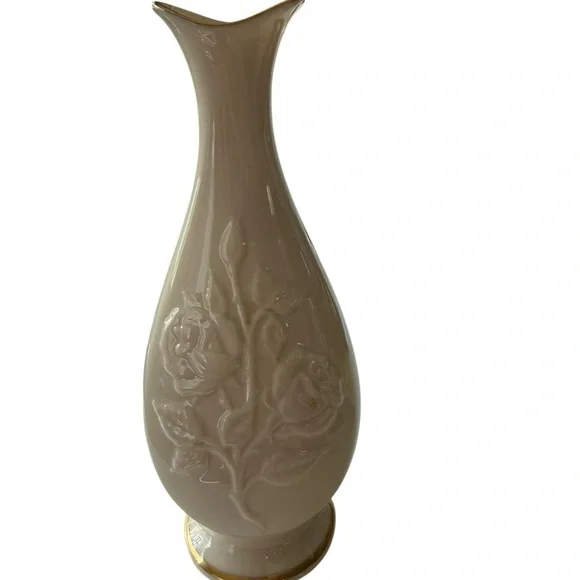 Lenox Sharon collection 7 in Bud Vase Made in USA Cream Rose Embossed Vintage.