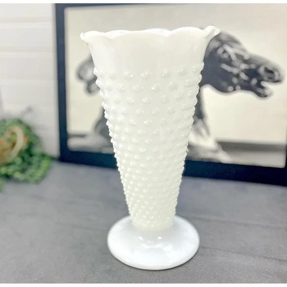 Vintage Anchor Hocking Hobnail Milk Glass Vase - Pedestal Planter