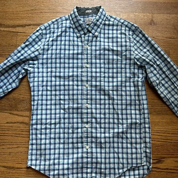J. Crew slim men’s size medium blue green white plaid button down collared shirt