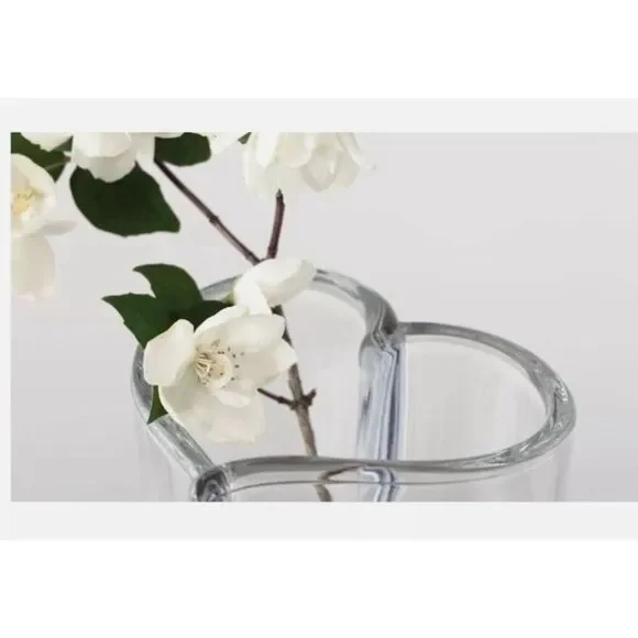 ORREFORS Orrefors Heart Bud Vase 3
