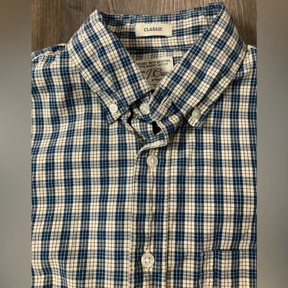 J Crew Classic Stretch Small‎ Secret Wash Button Down Shirt