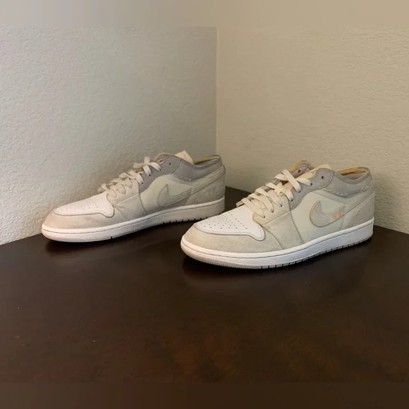 Nike Air Jordan 1 Low SE Beige White Gray Suede Leather Low Top  Men's Size 10.5