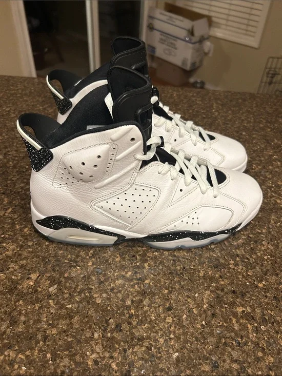 Men Jordan 6 Oreo White and Black High-Top Basketball Sneakers