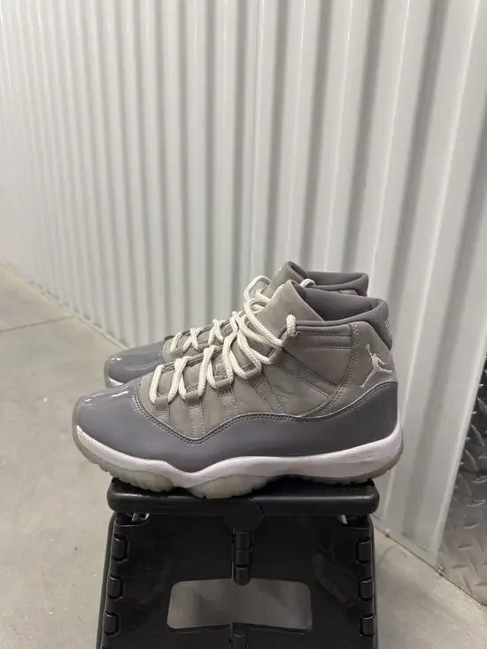 Nike Air Jordan 11 Cool Grey Medium White 2021 Size 9 Men's - CT8012-005