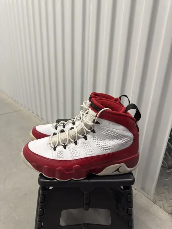 Nike Air Jordan 9 Gym Red White Black 2019 Size 9.5 Men's - 302370-160