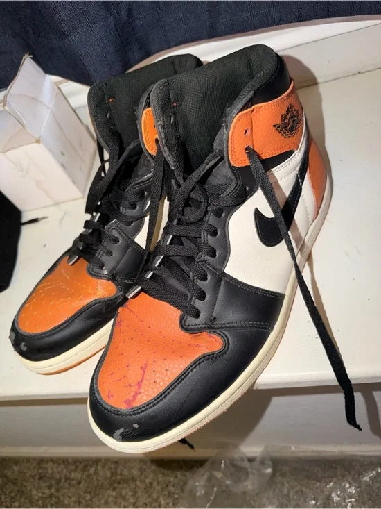Jordan 1