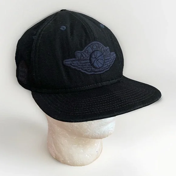 Air Jordan Wings‎ jumpman hat