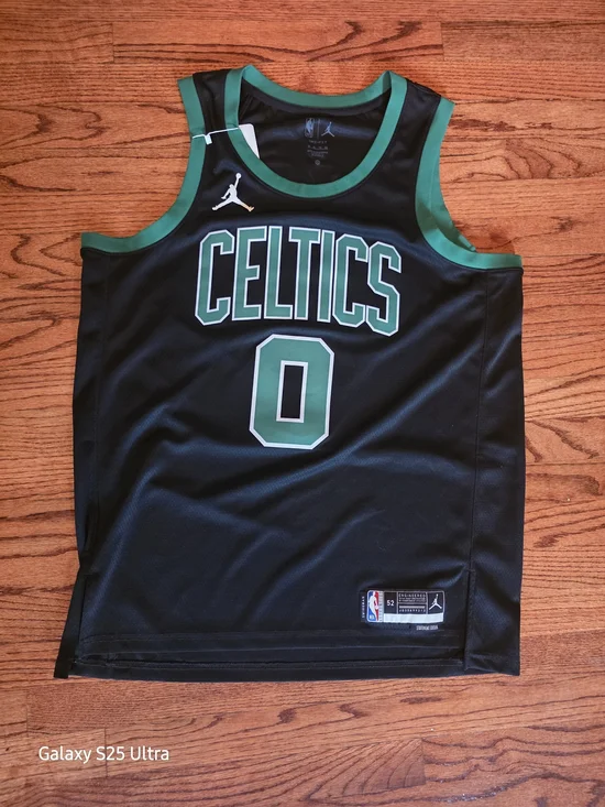 Men’s XL, 52 Boston Celtics Jayson Tatum Jordan Statement Jersey