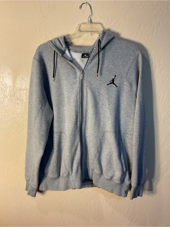 Jordan Men’s Gray Full-Zip Hoodie with Black Jumpman XXL
