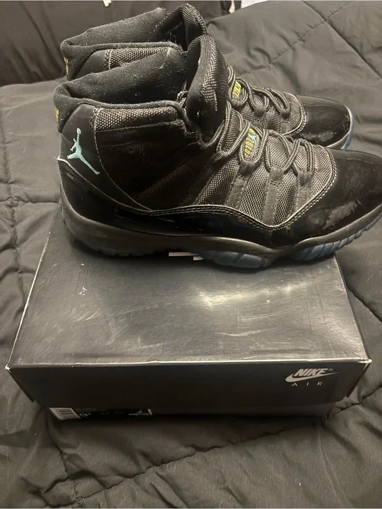 Nike Air Jordan 11 Retro 