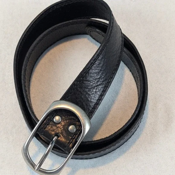 H&M Mens Black Leather Belt Silver Buckle Size 34 Made in Sweden 374990