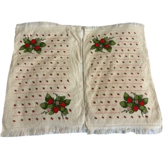 Vtg Rare Set 2‎ Cannon Monticello Strawberry Cottagecore Hand Towel Fringe