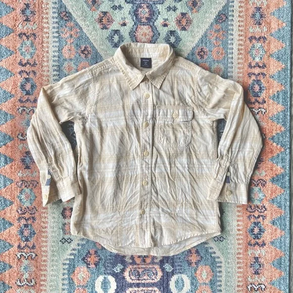 Gap kids cream plaid button down shirt minimalist neutral spring colors boys 5T