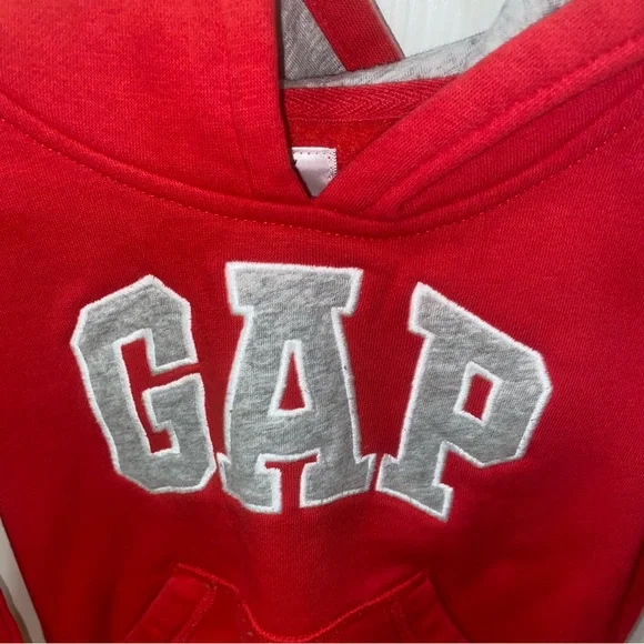 GAP Toddler Boys 3T Red Logo Fleece Pullover Hoodie