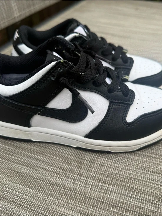 Nike Kids Black and White Low-Top Sneakers