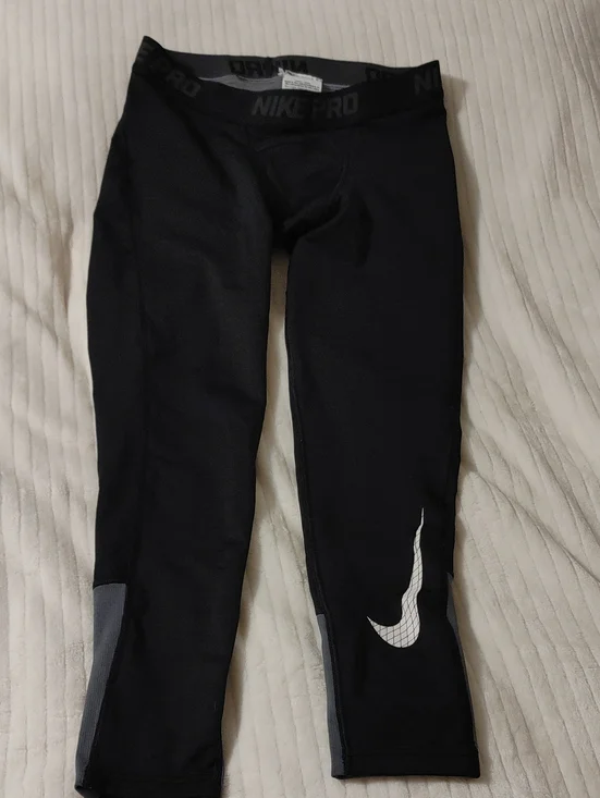 Nike Kids Black Cropped Leggings with White Swoosh