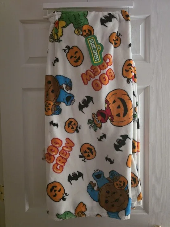 Sesame Street Halloween Boo Crew Plush Throw 60