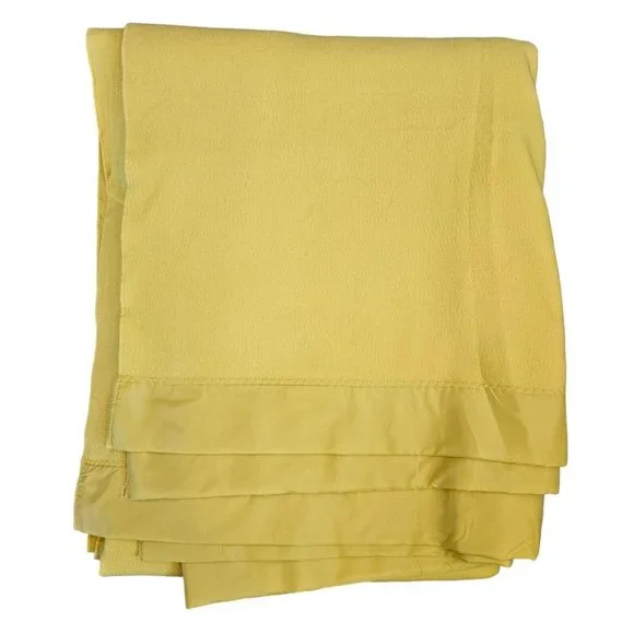 VTG 70s Chatham Esmond Sunrise Blanket Fiberwoven Nylon Satin Trim Binding 71x92