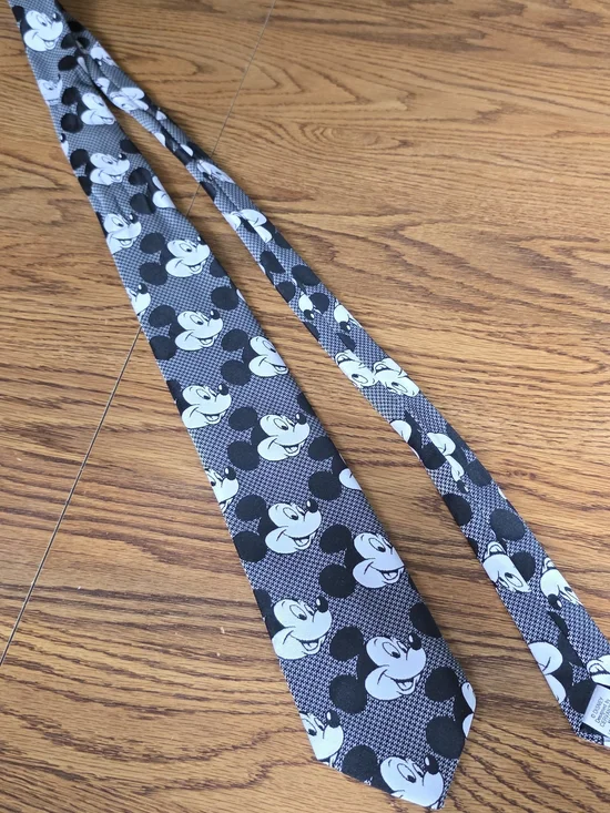 Black & White Mickey Pattern Men's Tie
