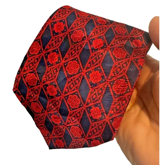 Vintage LANVIN‎ Silk Tie Floral Red Blue Made In France 56