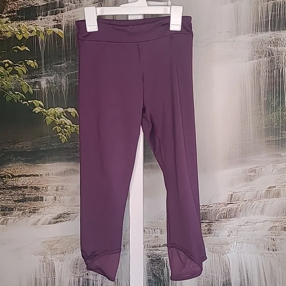 Old Navy Active Girls Large purple athletic gym leggings