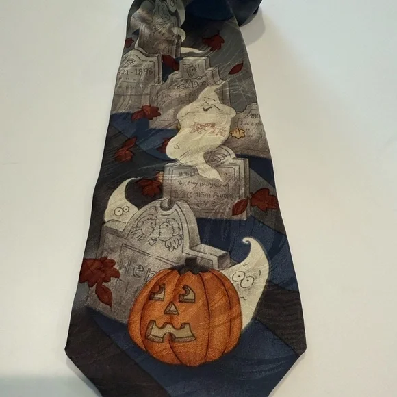 Vintage Hallmark Halloween Ghost and Pumpkin Tie