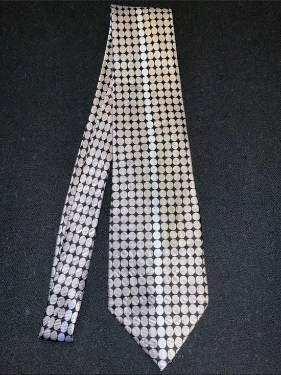 Kenneth Cole Reaction Black and Silver Geometric Dot Tie
