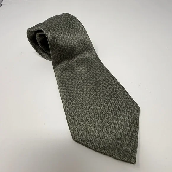 Arrow Mens Silk Tie Olive Green Grey Geometric Square Pattern Made in USA 3.75