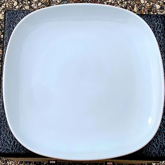 Discontinued White IKEA VARDERA 13286 Soft Angle Square Dinner Plate Replacement