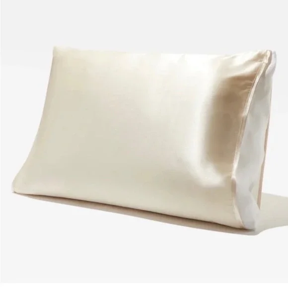Silked Satin Travel Pillow Sleeve‎ Cream Gold Hair Skin Care FabFitFun New