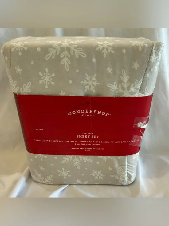 WONDERSHOP AT TARGET QUEEN HOLIDAY SNOWFLAKES COTTON SHEET SET NEW NWT