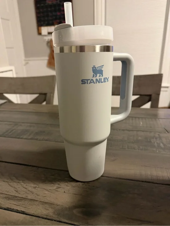 Stanley Pale Blue Insulated 30oz Travel Mug with Handle