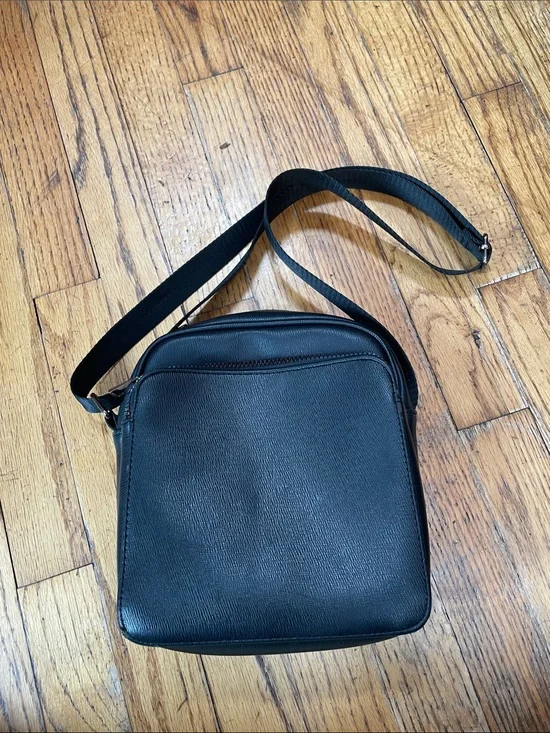 Men's Black Leather Crossbody Bag