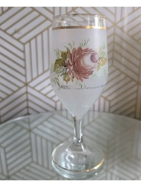 Vintage Interpur Handpainted Rose Frosted Wine Glass Replacement 6 5/8”