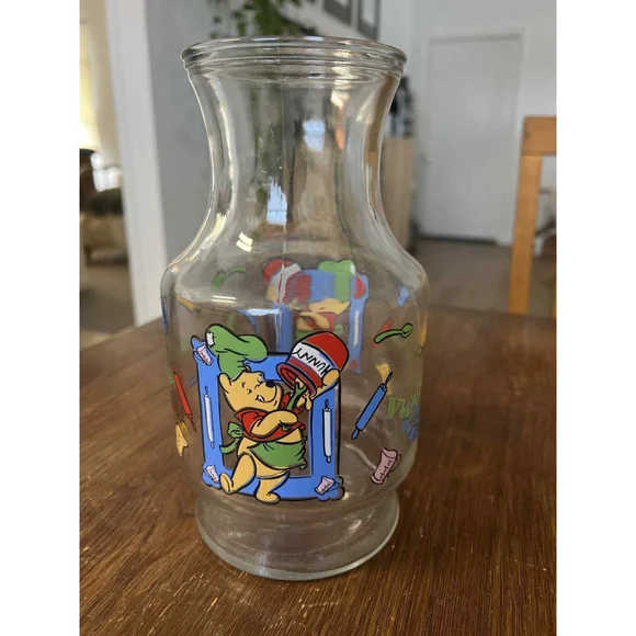 Vintage Winnie The Pooh Glass Carafe Pitcher No Lid EUC Whats Cooking Kitchen Ex