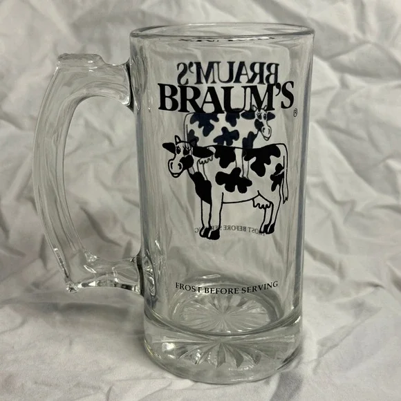Braum's‎ Glass Beer Mug Frosted Glass Collectible Novelty Drinkware Cows Braum