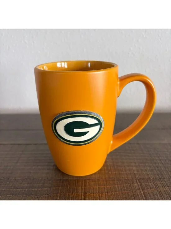 Green Bay Packers Ceramic Coffee‎ Mug NFL Football Raised Logo
