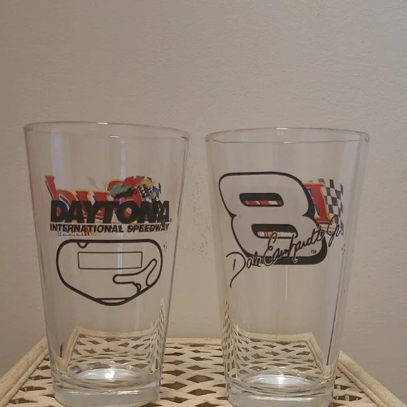 Dale Earnhardt Jr/ Daytona Bar Glasses